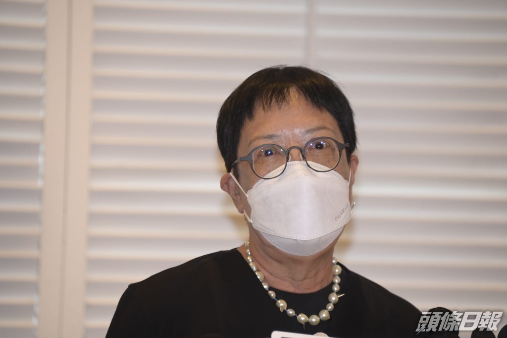 許鞍華與張正甫相識多年。